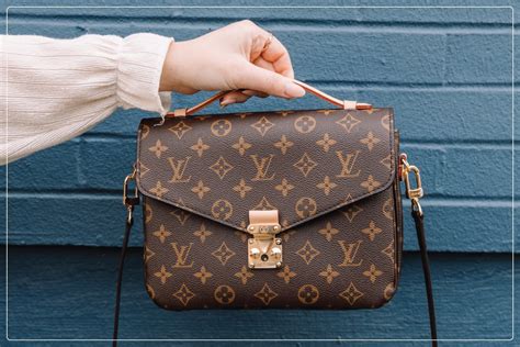 fake louis vuitton plaid purse 4 pockets|authenticate louis vuitton.